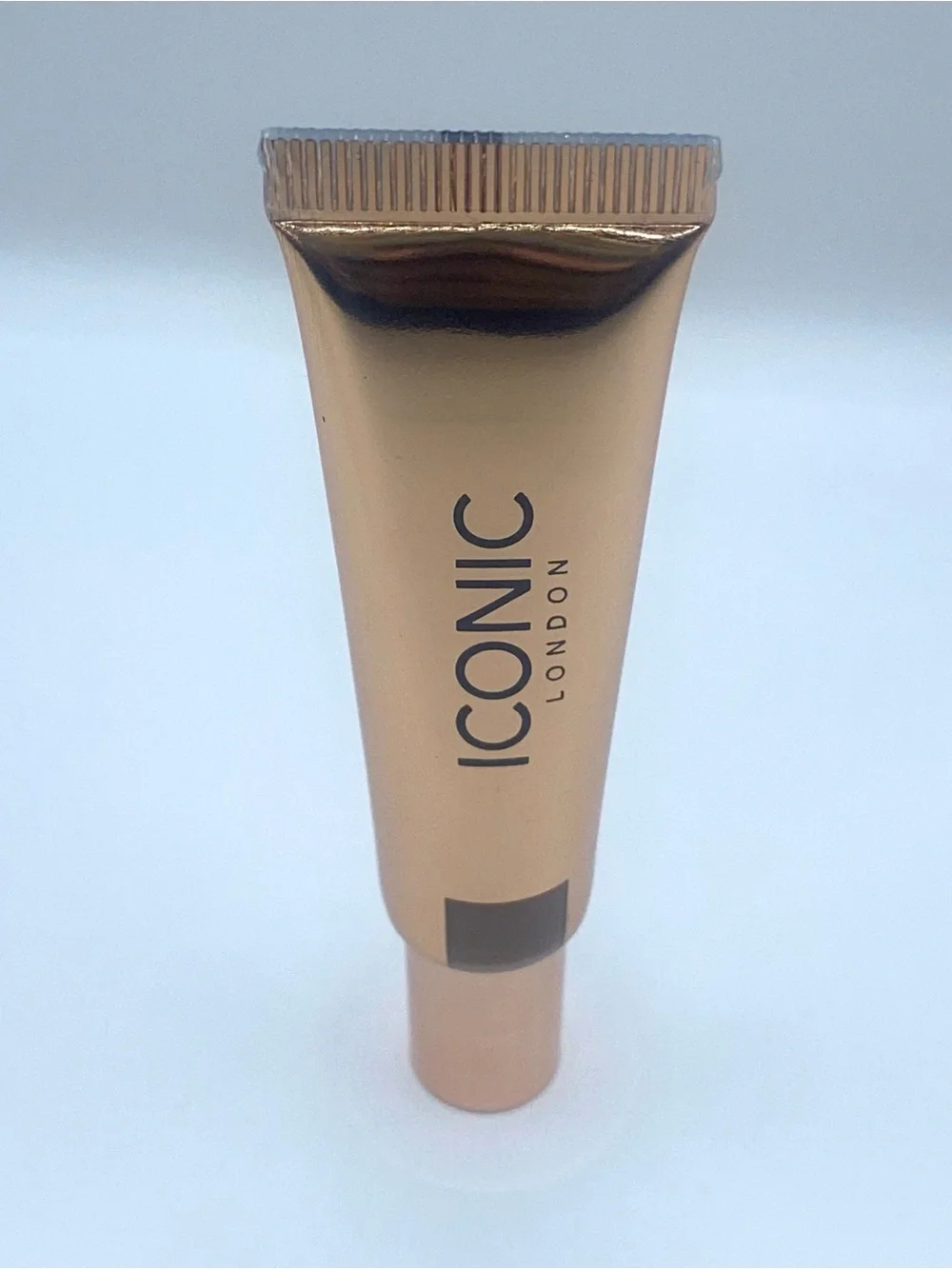 Iconic London‎ Sheer Bronze Liquid Bronzer In Caramel Glow Full Size 0.42 oz